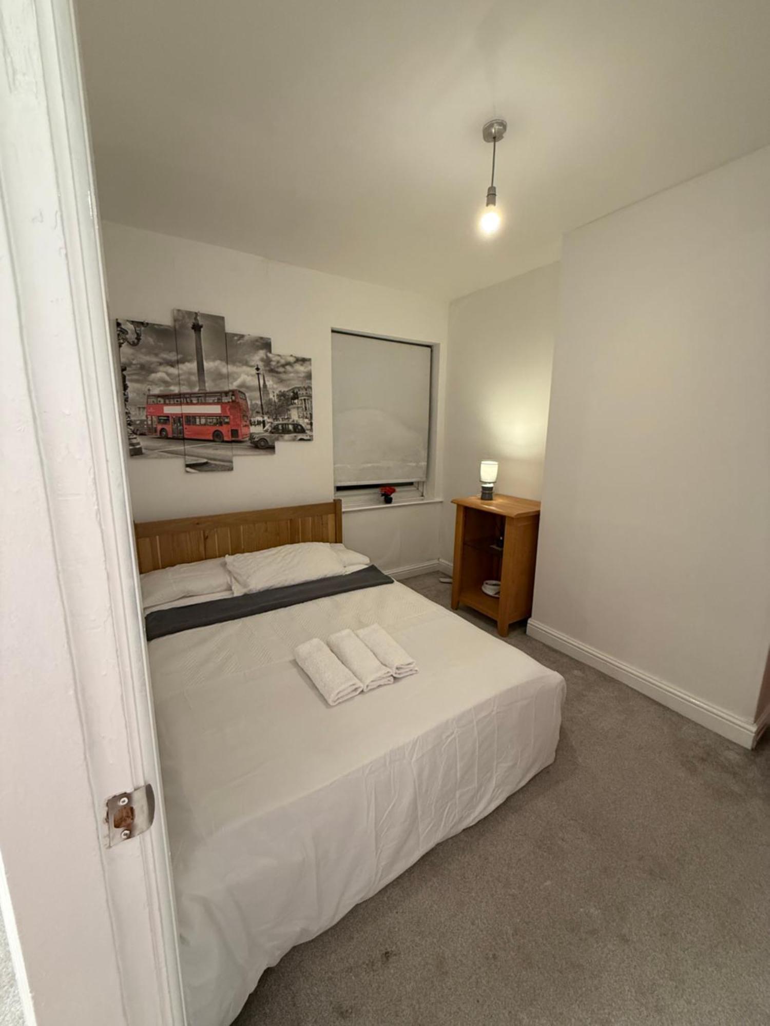 3 Bedroom Terraced Home Nottingham Extérieur photo