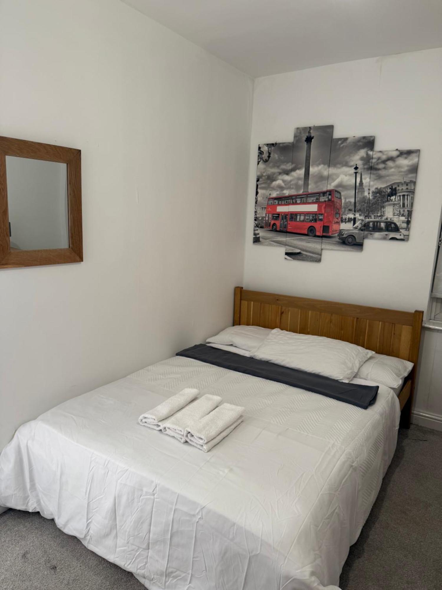 3 Bedroom Terraced Home Nottingham Extérieur photo